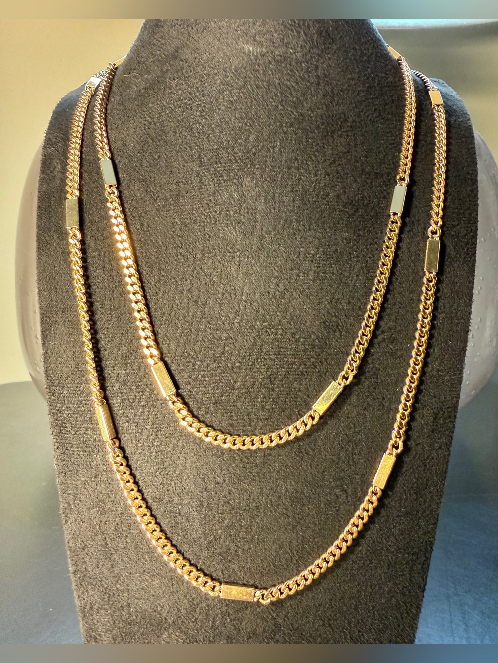 Rare Vintage Crown Trifari Long Gold Tone Rectangular Bar Chain Link Necklace